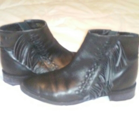Topshop Moto Fringe Ankle Boots - Picture 4 of 8